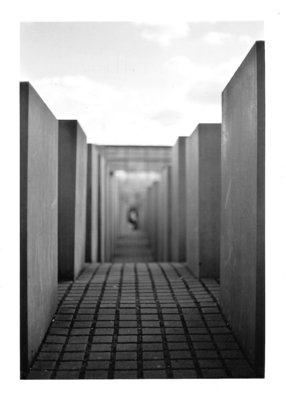Holocaust-Mahnmal.jpg
