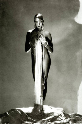 Baker, nudo 1929.JPG